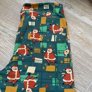 Brand New plus size Christmas Lularoe leggings